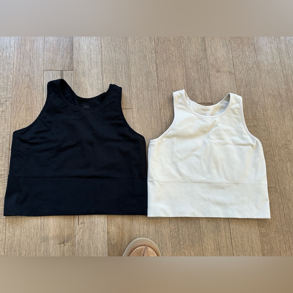 Black and White Women's Tank Tops/sport bra